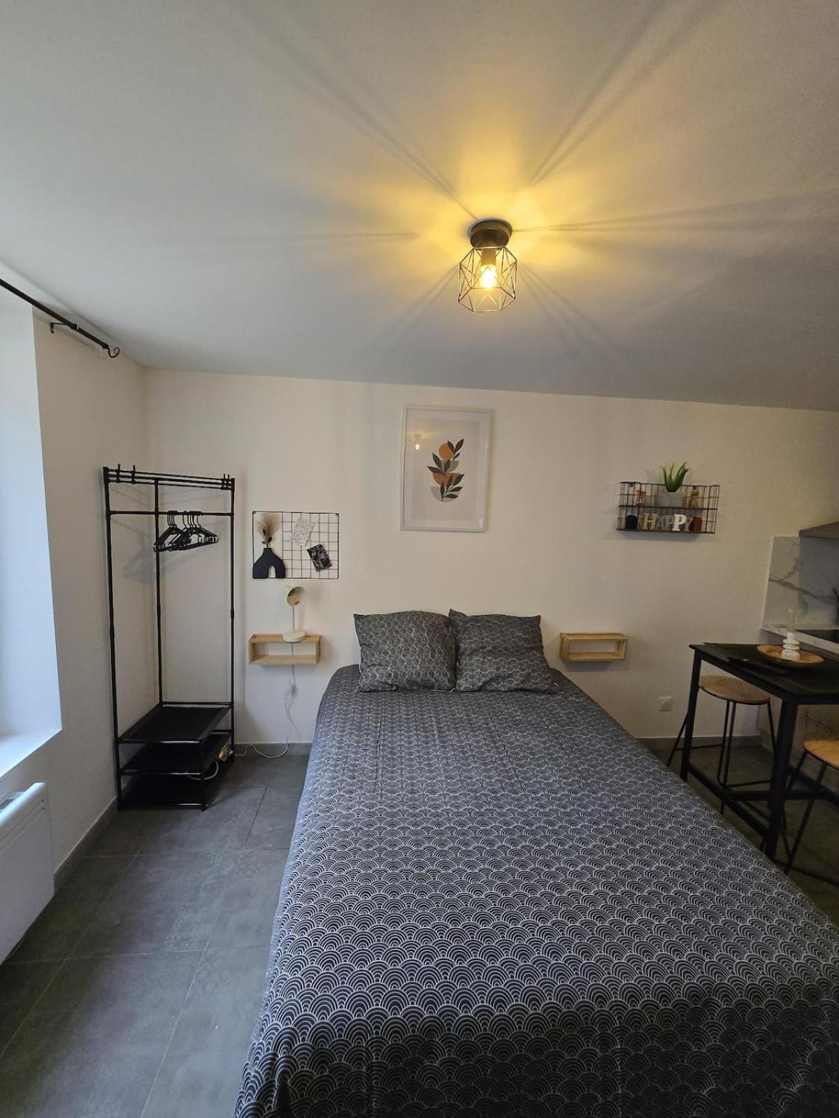 Cosy Studio Confort Etampes-sur-Marne Zewnętrze zdjęcie